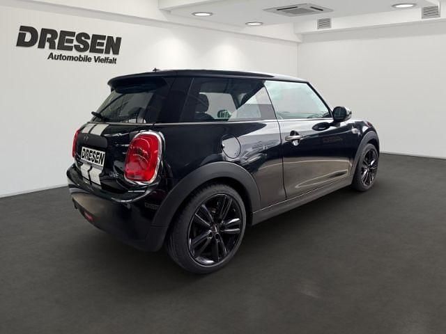 Gebraucht Mini ONE 75 PS (55 kW) 2018 Schwarz Kleinwagen