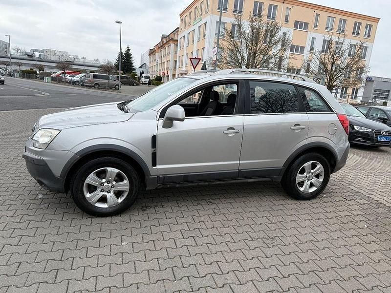 Używany Opel Antara Edition 140 KM (102 kW) 2007 Srebrny SUV