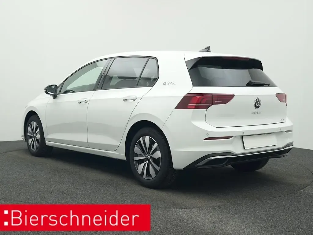 Gebraucht VW Golf VIII Goal 150 PS (110 kW) 2025 Weiss Limousine