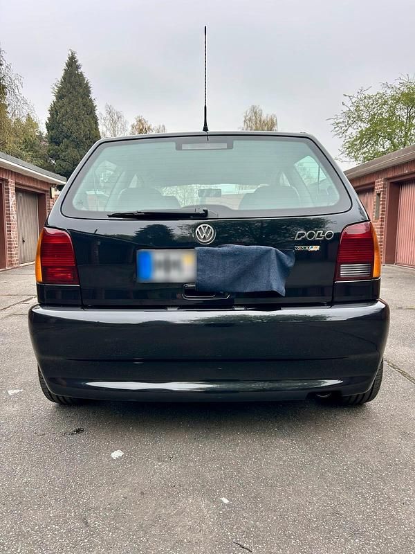Gebraucht VW Polo Conceptline 75 PS (55 kW) 1996 Schwarz Kleinwagen