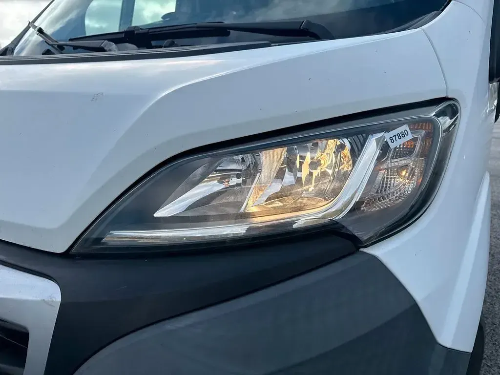Occasion Peugeot Boxer 110 ch (80 kW) 2016 Blanc Van
