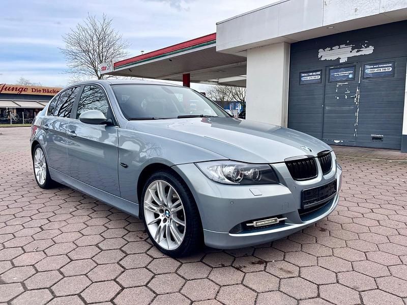 Gebraucht BMW 325 M Sport 218 PS (160 kW) 2006 Grau Limousine