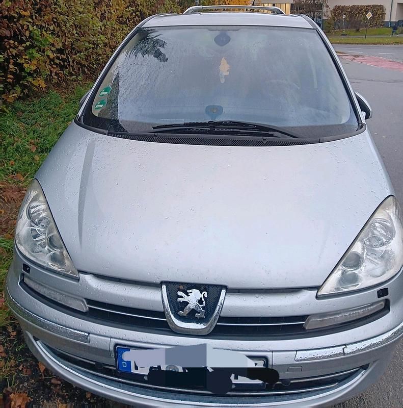 Gebraucht Peugeot 807 177 PS (130 kW) 2008 Silber Van / Kleinbus