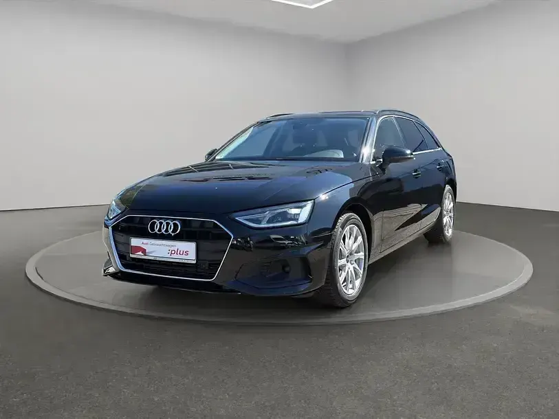 Second-hand Audi A4 Advanced 150 CP (110 kW) 2022 Negru Break