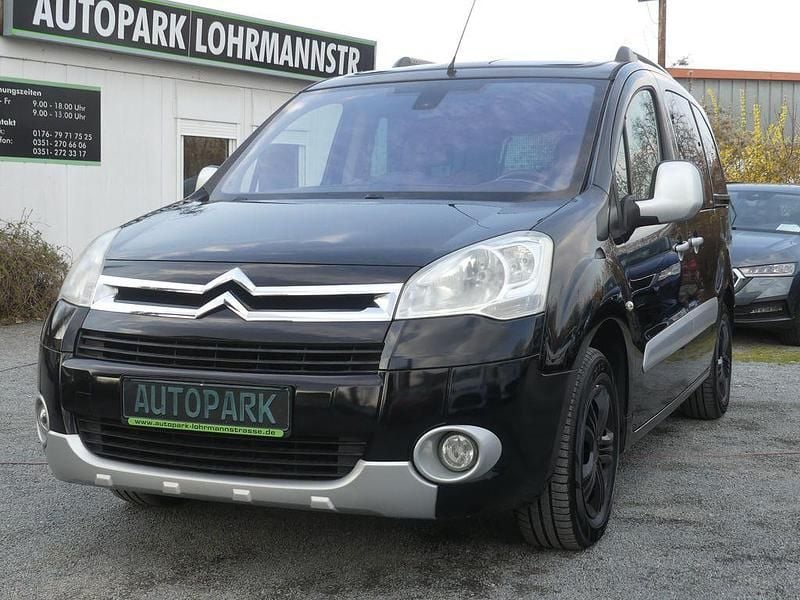 Gebraucht Citroën Berlingo SELECTION 120 PS (88 kW) 2011 Schwarz Van / Kleinbus