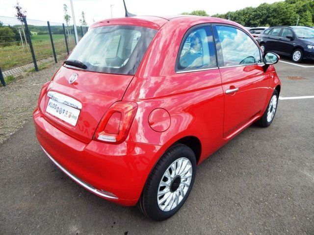 Gebraucht Fiat 500 Lounge 69 PS (50 kW) 2017 Rot Kleinwagen