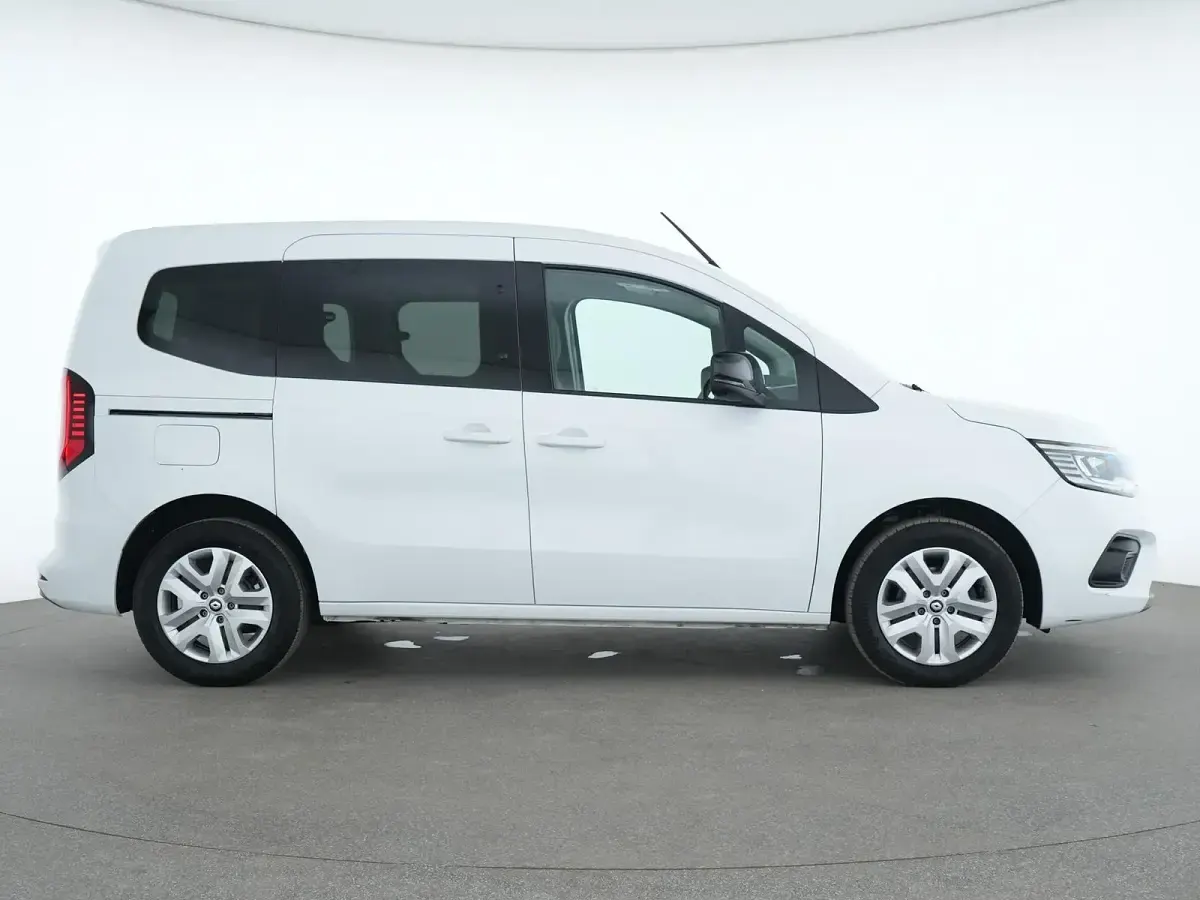 Gebraucht Renault Kangoo Equilibre 102 PS (75 kW) 2024 Mineral weiss Van / Kleinbus
