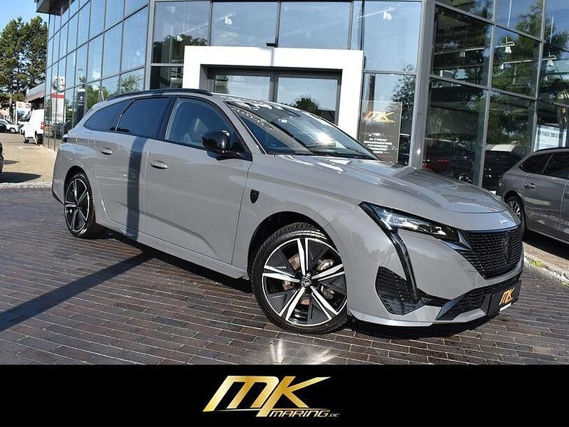 Grau Gebraucht 2024 Peugeot 308 GT Kombi | 23.989 € (Fairer Preis) - Bild 1/4