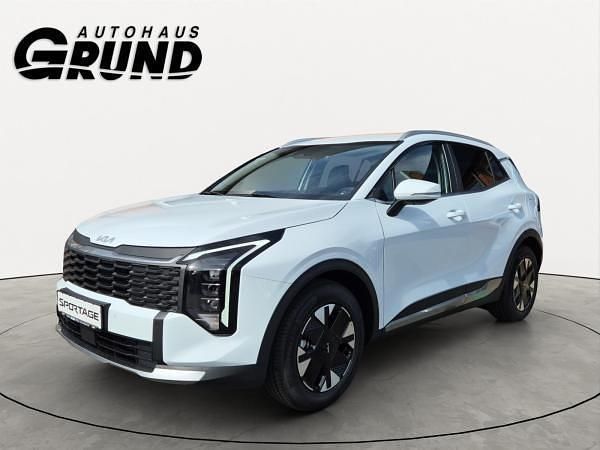 Weiß ((wd) carraraweiß) Neu 2025 Kia Sportage Comfort SUV | 30.870 € (Superpreis) - Bild 1/4