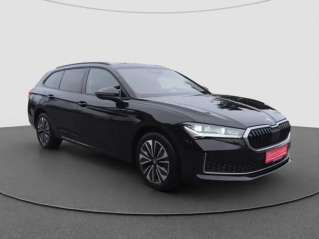Gebraucht Skoda Superb Selection 265 PS (194 kW) 2025 Schwarz Kombi