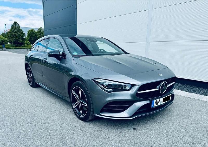 Gebraucht 2020 Mercedes CLA250e Shooting Brake AMG line Kombi | 26.150 € (Fairer Preis) - Bild 1/4