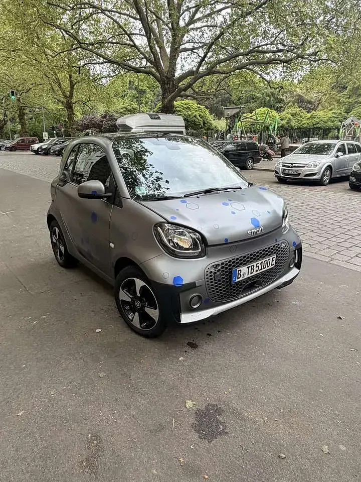 Gebraucht Smart ForTwo Coupé 60 kW (82 PS) 2020 Grau Kleinwagen