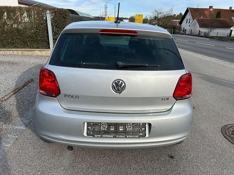 Gebraucht VW Polo Team 105 PS (77 kW) 2010 Silber Kleinwagen