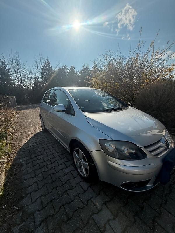 Gebraucht VW Golf Plus Cross 170 PS (125 kW) 2007 Silber Van / Kleinbus
