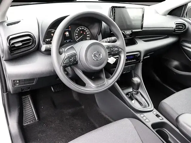 Neu Mazda 2 Prime-Line 116 PS (85 kW) 2026 Weiß Kleinwagen