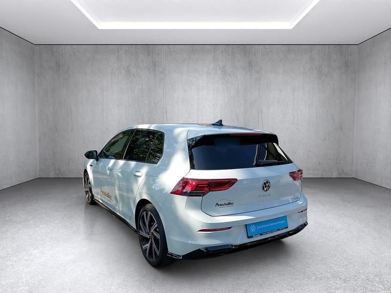 Gebraucht VW Golf VIII R-line 150 PS (110 kW) 2024 Weiß Limousine