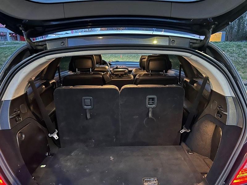 Gebraucht Mercedes R350 265 PS (194 kW) 2012 Grau Van / Kleinbus