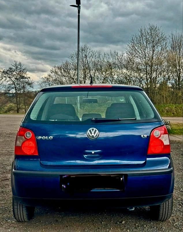 Second-hand VW Polo 61 CP (44 kW) 2003 Albastru Hatchback