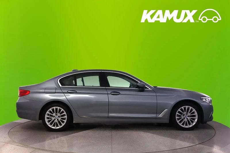 Gebraucht BMW 520 Luxury Line 184 PS (135 kW) 2020 Silber / grau Limousine