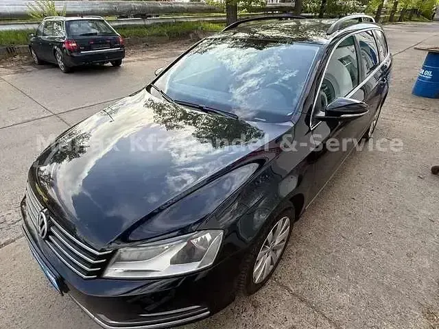 Gebraucht VW Passat Comfortline 140 PS (102 kW) 2014 Schwarz (metallic) Kombi