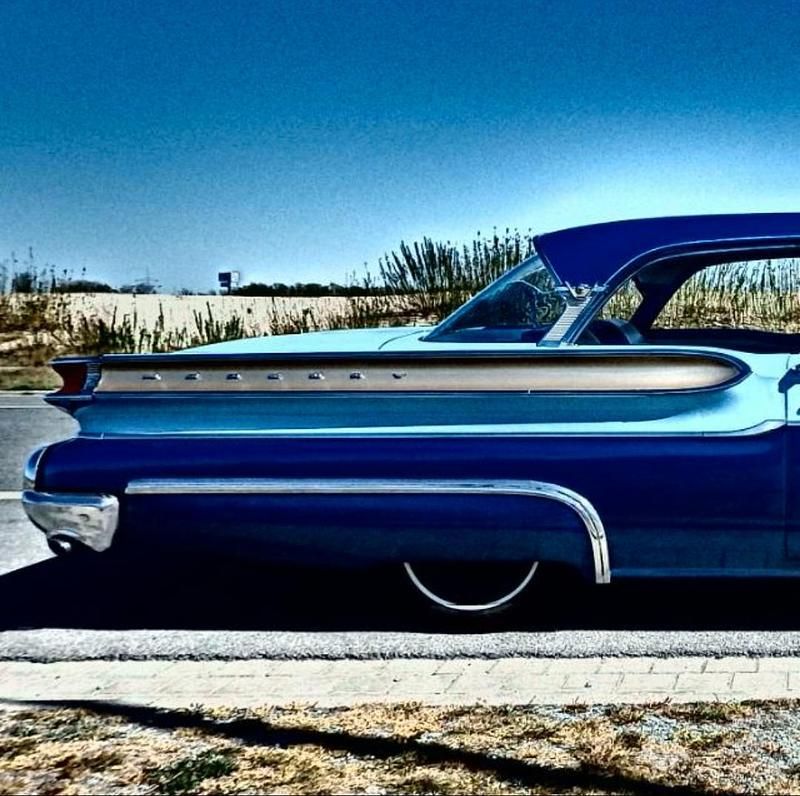 Gebraucht Ford V8 256 PS (188 kW) 1957 Blau Coupé