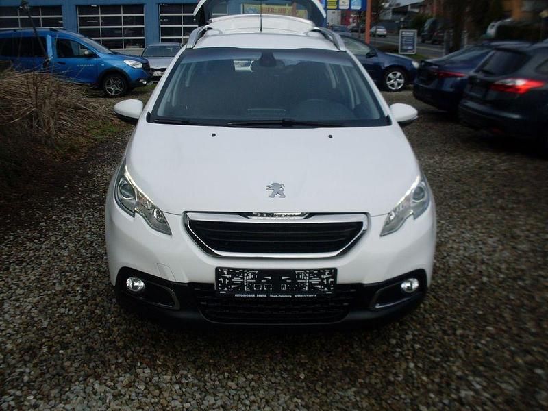 Weiß Gebraucht 2014 Peugeot 2008 Business-Line SUV | 6.950 € (Fairer Preis) - Bild 1/4