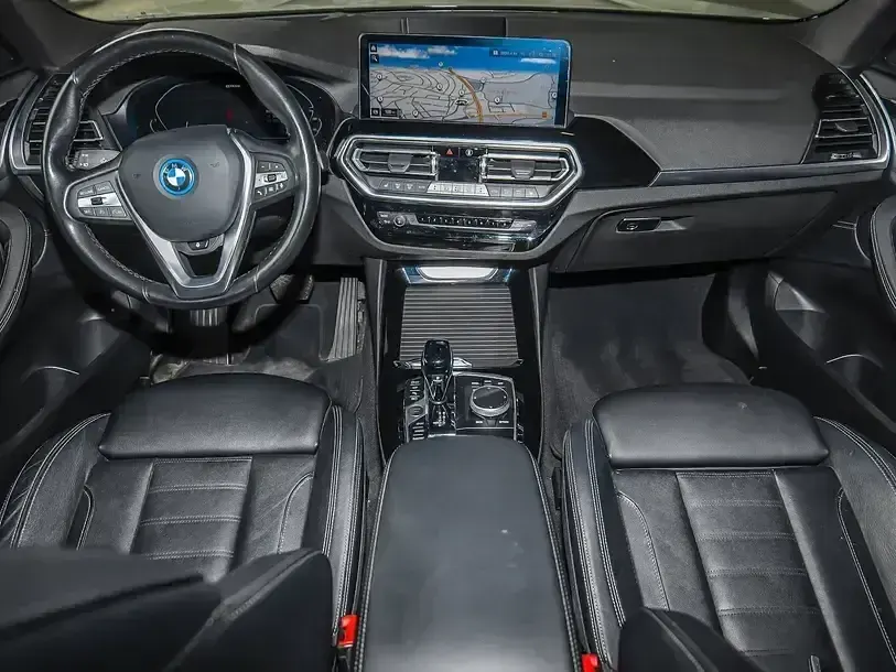 Gebraucht BMW X3 Sport Line 184 PS (135 kW) 2023 Blau SUV