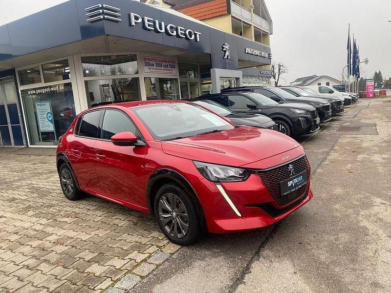 Rot Gebraucht 2021 Peugeot 208 Allure Kleinwagen | 14.850 € (Fairer Preis) - Bild 1/4