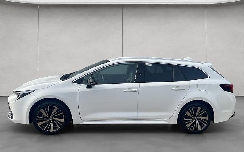 Gebraucht Toyota Corolla 180 PS (132 kW) 2025 Weiß Kombi