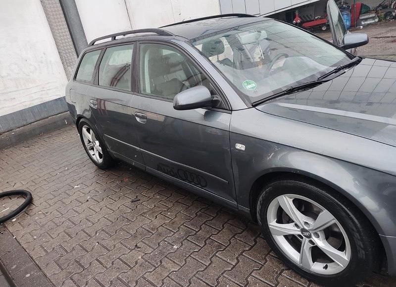 Gebraucht Audi A4 S-Line 190 PS (139 kW) 2006 Silber Kombi