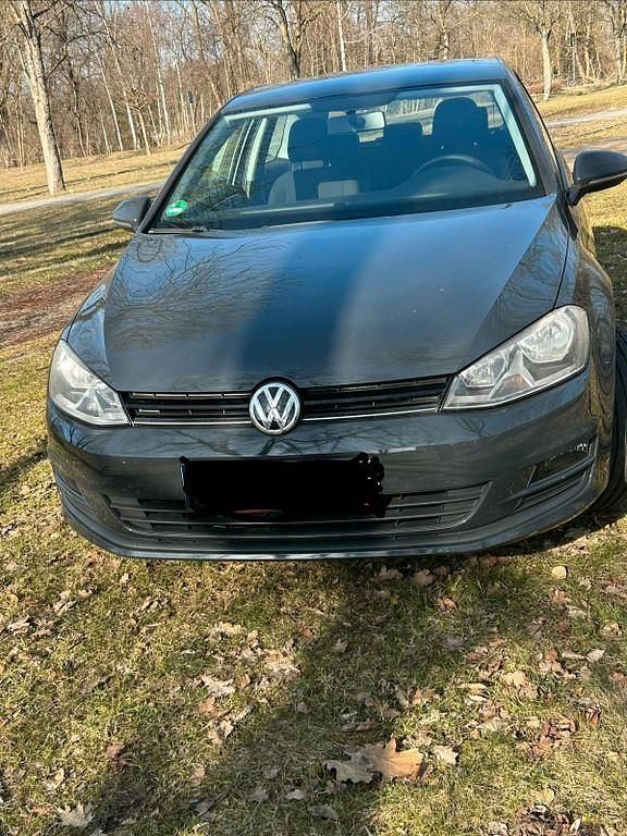 Gebraucht VW Golf VII Trendline 86 PS (63 kW) 2013 Grau Limousine
