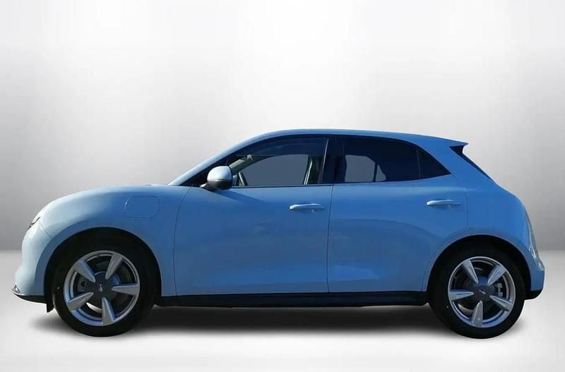 Używany Ora 03 125 kW (171 KM) 2025 Niebieski Hatchback