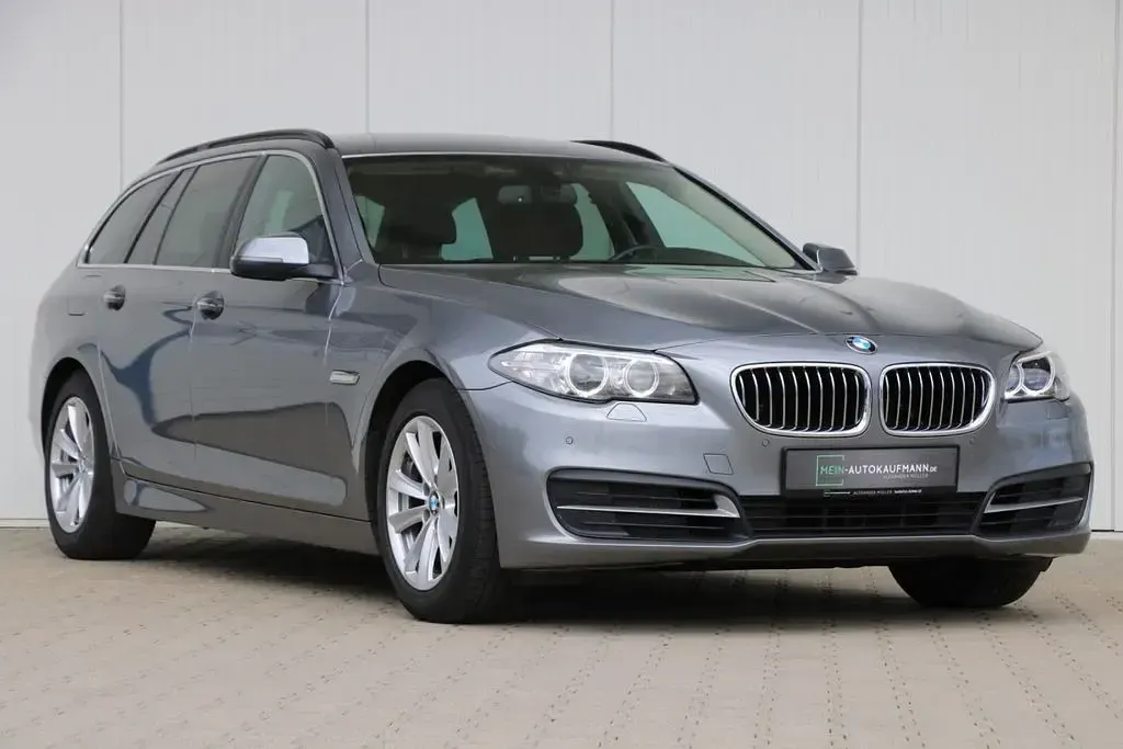Gebraucht BMW 520 Performance 190 PS (139 kW) 2014 Grau Limousine
