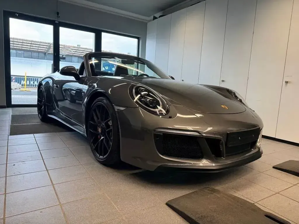Gebraucht Porsche 991 450 PS (330 kW) 2018 Grau Cabrio