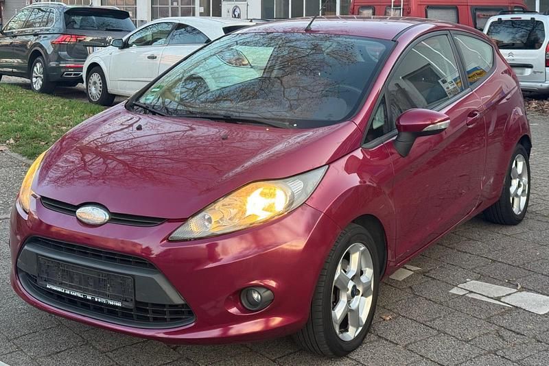 Gebraucht Ford Fiesta 60 PS (44 kW) 2009 Andere farben Kleinwagen