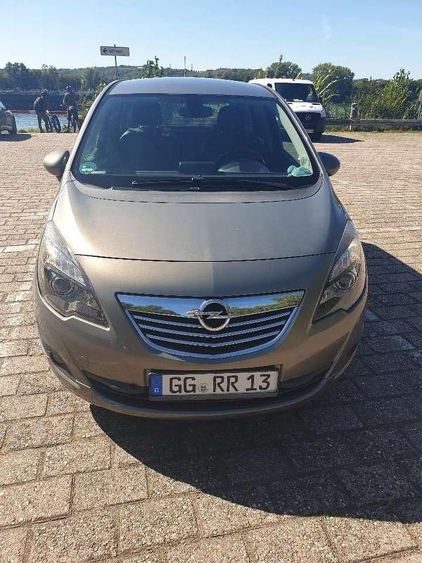 Gebraucht 2010 Opel Meriva Innovation Van / Kleinbus | 3.000 € - Bild 1/4