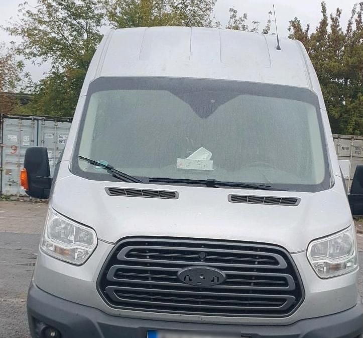 Gebraucht Ford Transit 135 PS (99 kW) 2017 Silber Van / Kleinbus