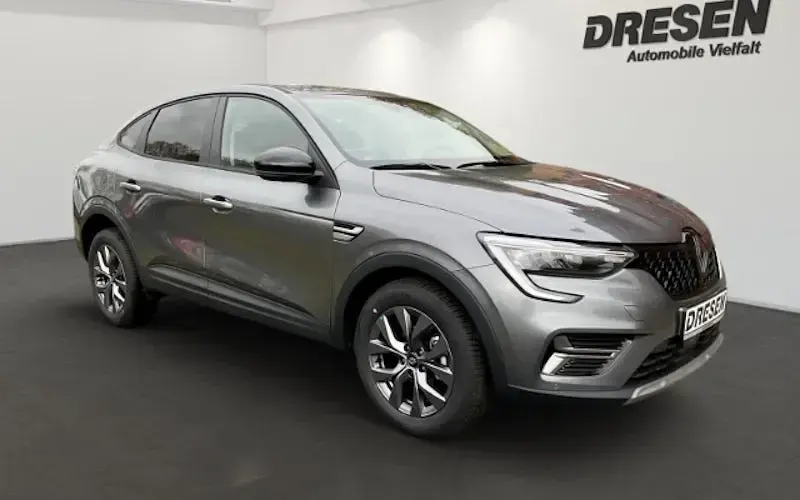 Ny Renault Arkana Evolution 140 HK (102 kW) 2025 Grå SUV