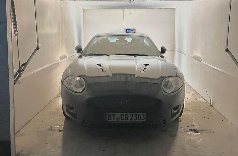 Gebraucht Jaguar XKR 416 PS (305 kW) 2007 Grau Coupé