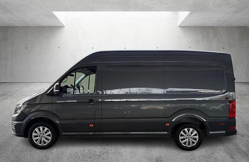 Gebraucht VW Crafter 139 PS (102 kW) 2020 Grau Van