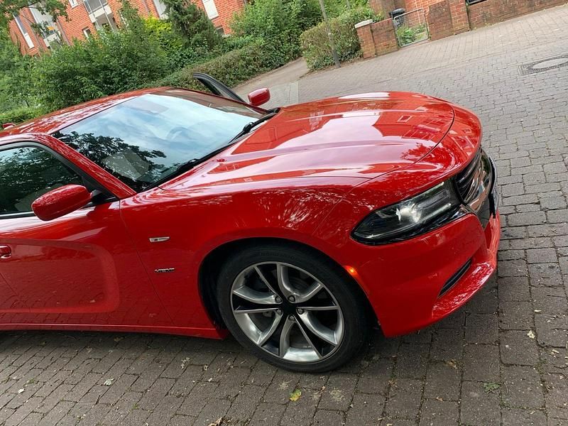 Gebraucht Dodge Charger 375 PS (275 kW) 2015 Rot Limousine