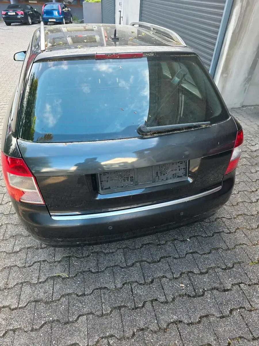 Gebraucht Audi A4 163 PS (119 kW) 2003 Schwarz Kombi