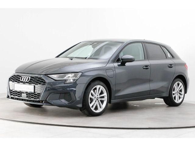 Gebraucht Audi A3 Sport 204 PS (150 kW) 2022 Manhattangrau metallic (metallic) Limousine