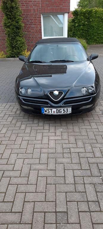 Gebraucht Alfa Romeo Spider 155 PS (114 kW) 1999 Schwarz Cabrio