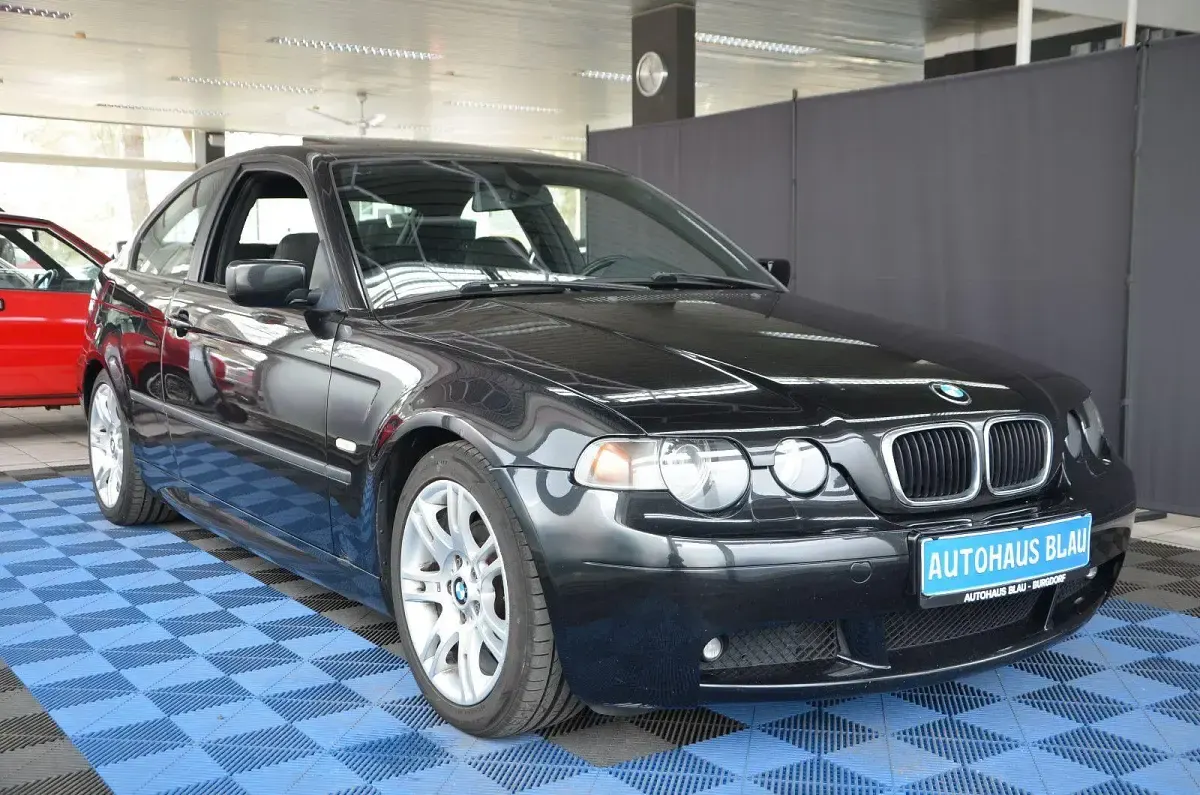 Gebraucht BMW 318 M Sport 143 PS (105 kW) 2004 Schwarz Coupé