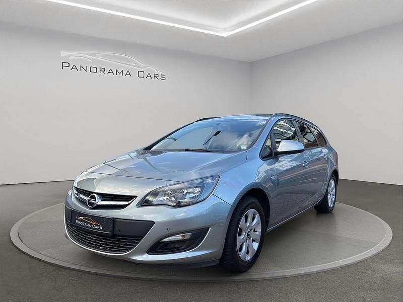 Gebraucht Opel Astra 110 PS (80 kW) 2014 Silber Limousine