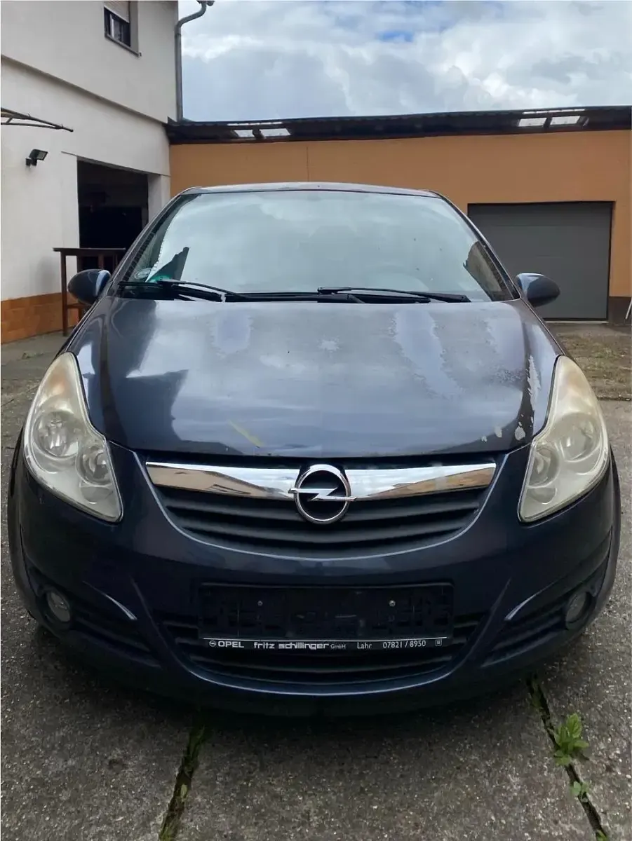 Usado Opel Corsa 80 HP (58 kW) 2009 Azul Citadino