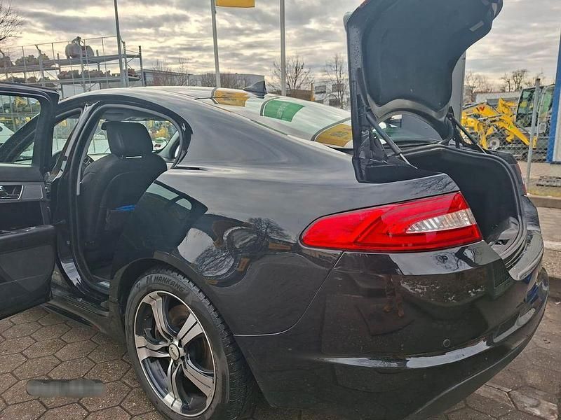 Gebraucht Jaguar XF 200 PS (147 kW) 2014 Schwarz Limousine