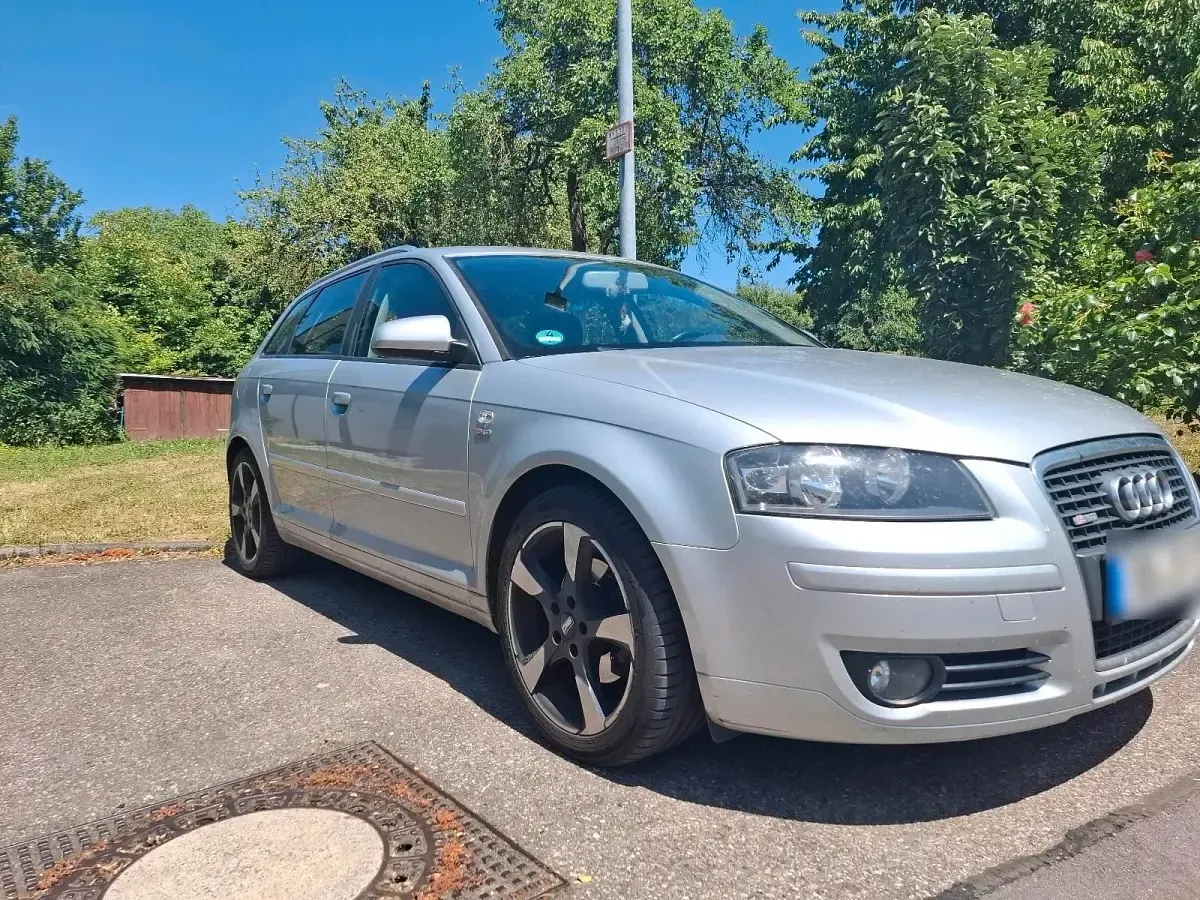 Gebraucht Audi A3 Sportback Ambiente 125 PS (91 kW) 2007 Silber Kleinwagen