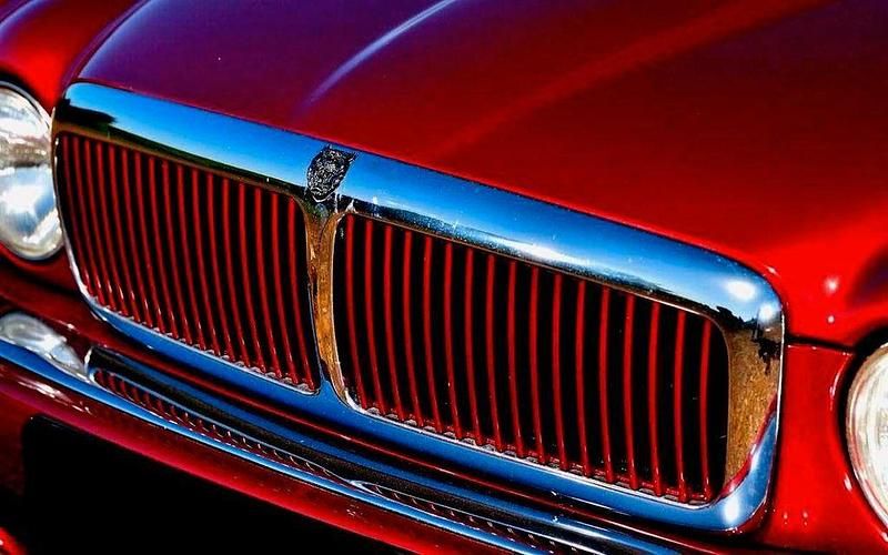 Gebraucht Jaguar XJ 211 PS (155 kW) 1996 Rot Limousine